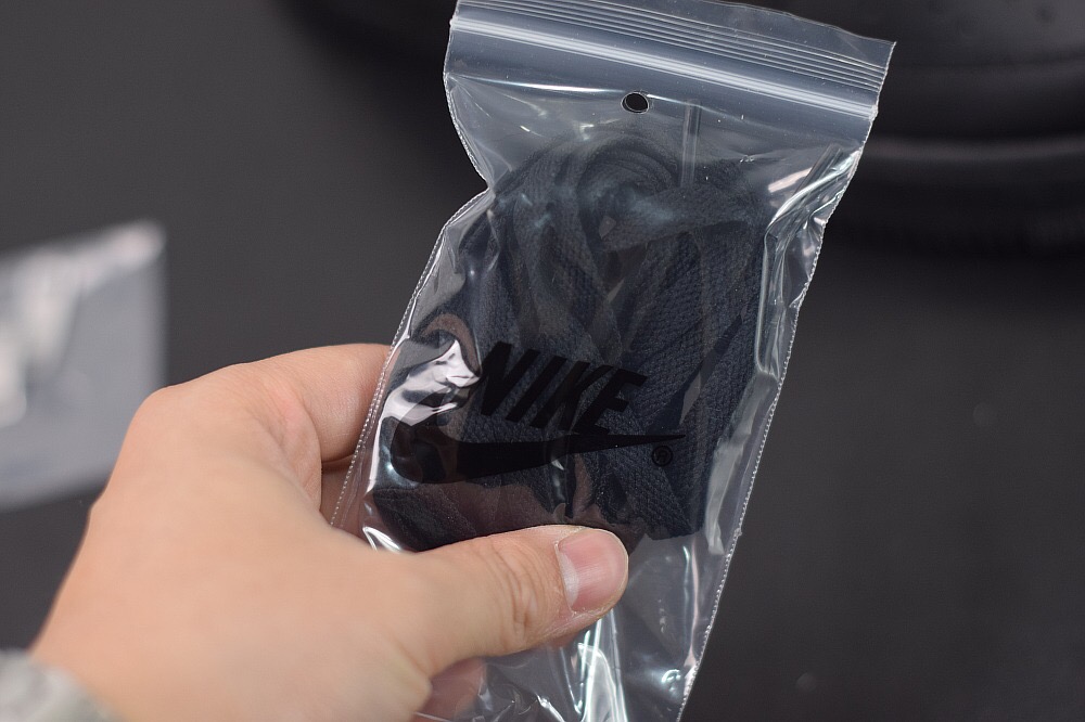 Nike Air Force 1 Low Supreme Black