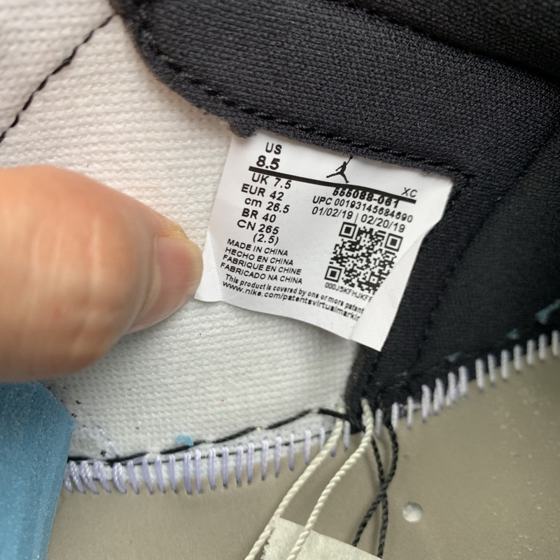 Air Jordan 1 Retro High OG “Gym Red”