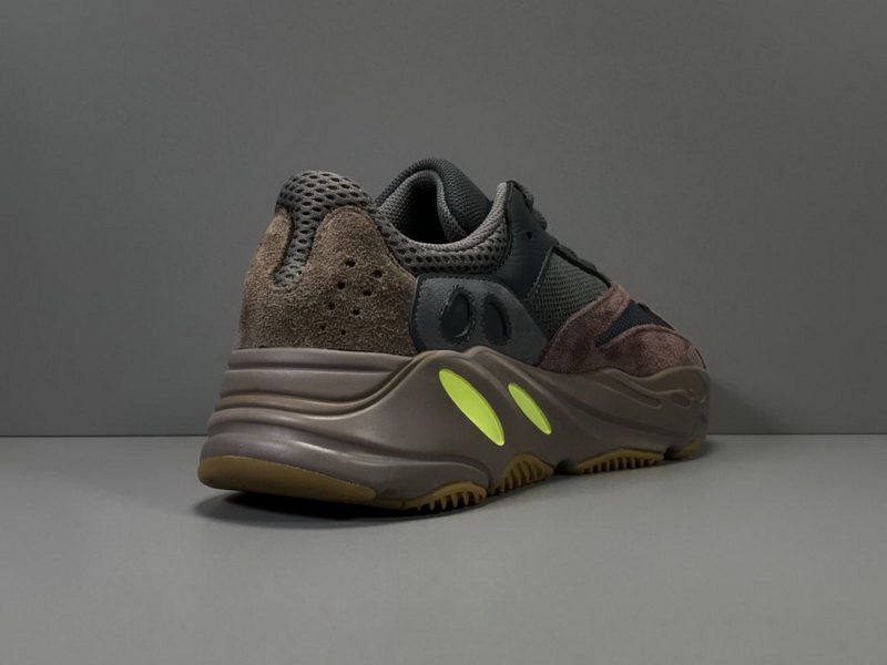 Yeezy Boost 700 “Mauve”