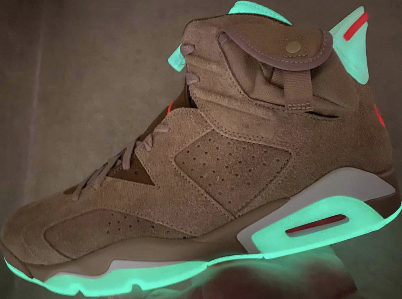Travis Scott x Air Jordan 6 British Khaki
