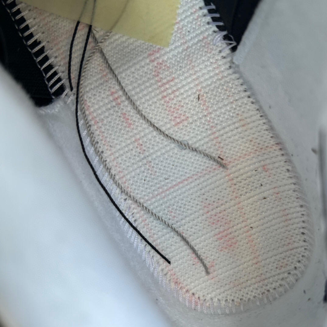 Air Jordan 4 Fear Pack