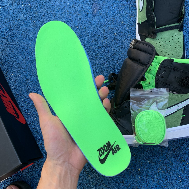 Air Jordan 1 High Zoom R2T “Racer Blue”