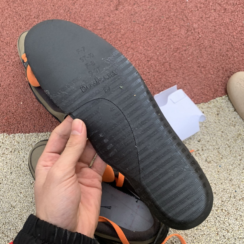 Air Jordan 4 Undefeated