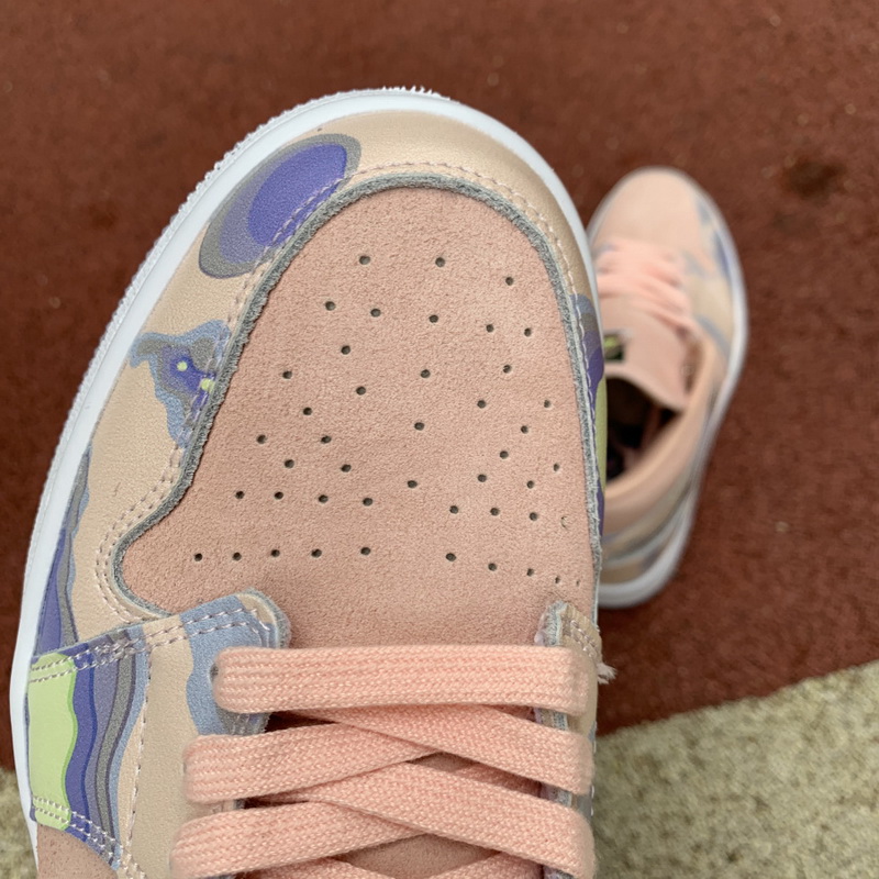 Jordan 1 Mid SE spective