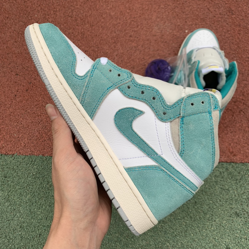 Air Jordan 1 “Turbo Green” GS