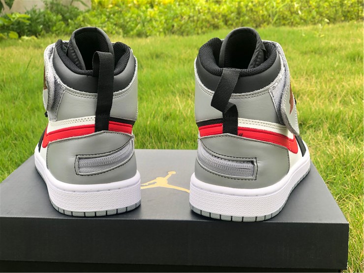 Air Jordan 1 “FlyEase”