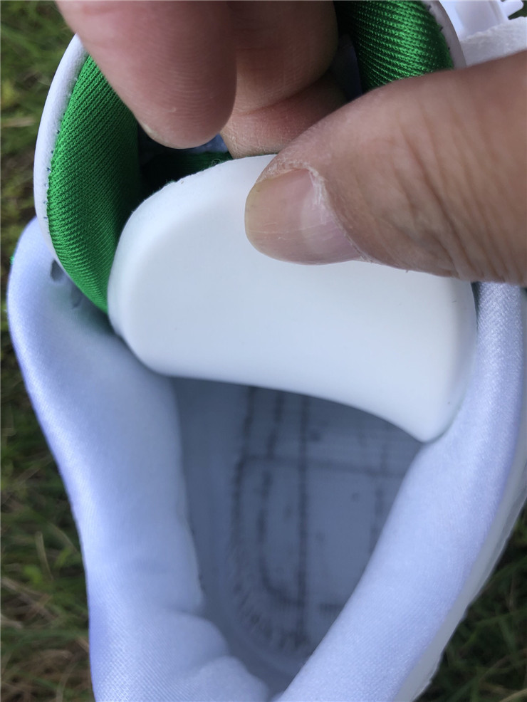 Air Jordan 4 Pine Green