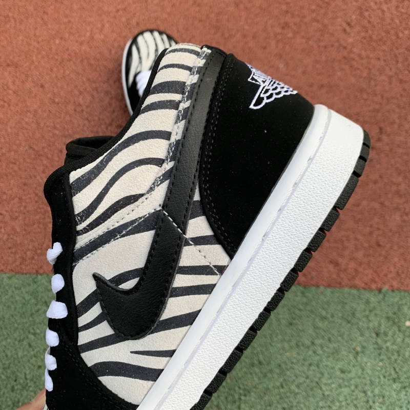 Air Jordan 1 Low shoes