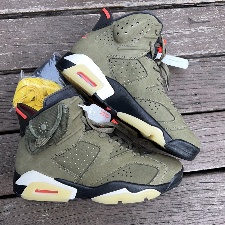 Travis Scott x Air Jordan 6