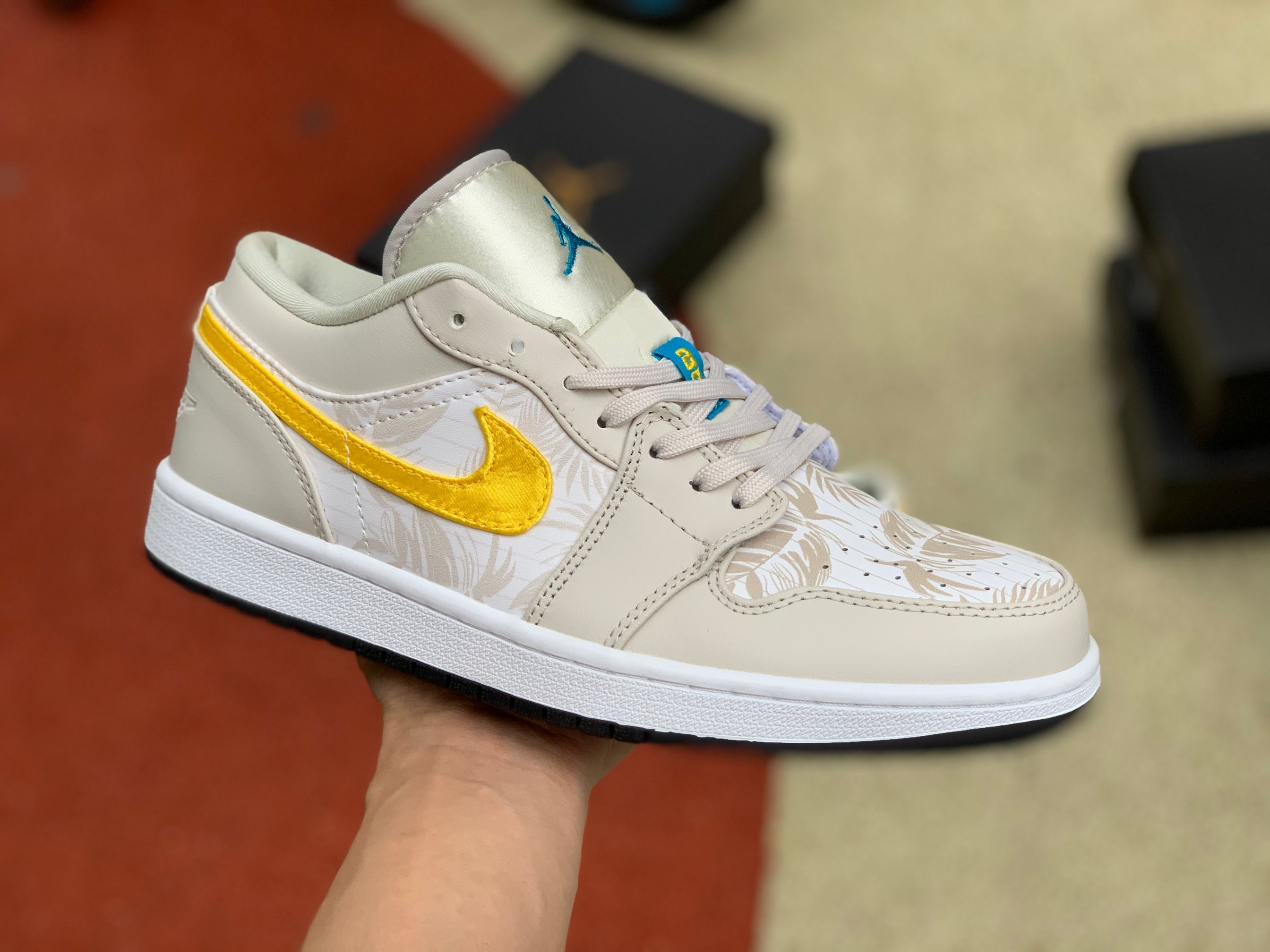 Air Jordan 1 Low shoes