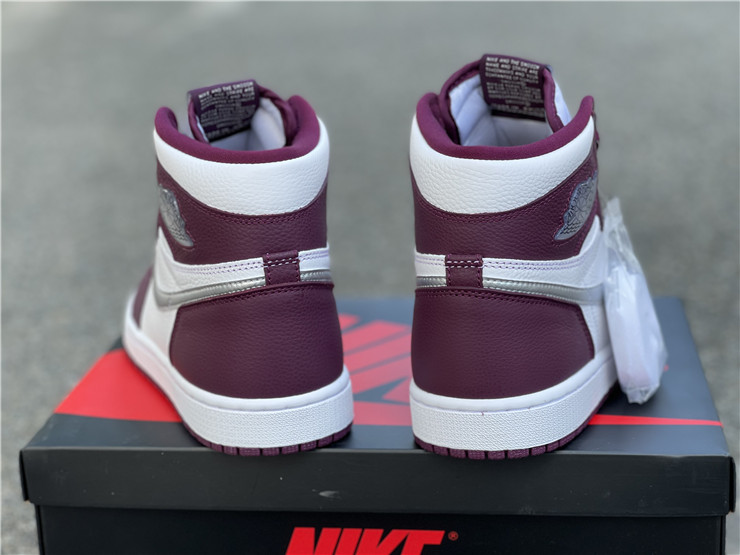 Air Jordan 1 Retro High OG 'Bordeaux'