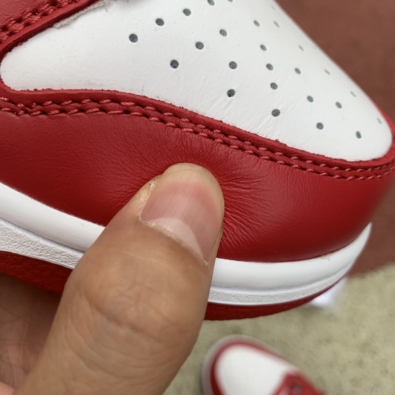 Nike Dunk Low University Red