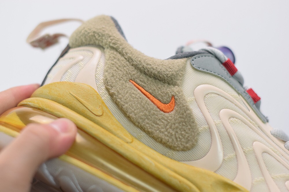 Travis Scott x Nike Air Max 270 React