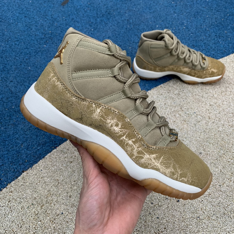 Air Jordan 11 “Neutral Olive” WMNS