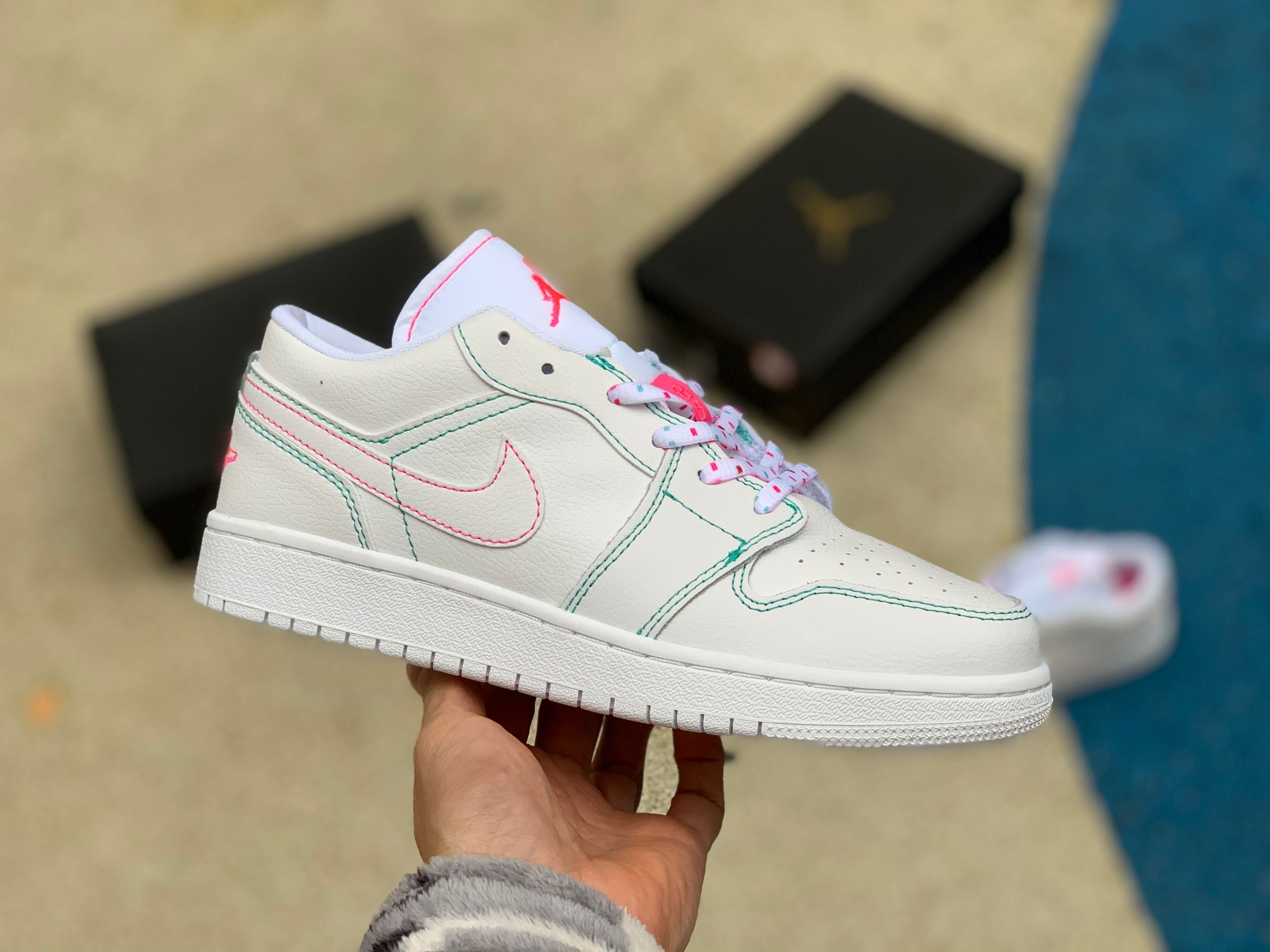 Air Jordan 1 Low White Green Pink