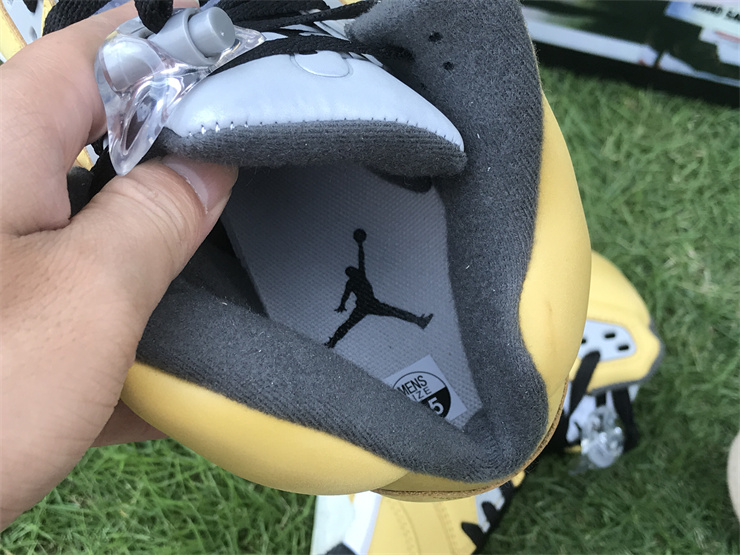 Air Jordan 5 Retro T 23 Tokyo