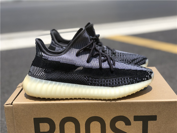 Yeezy Boost 350 Boost V2 Oreo