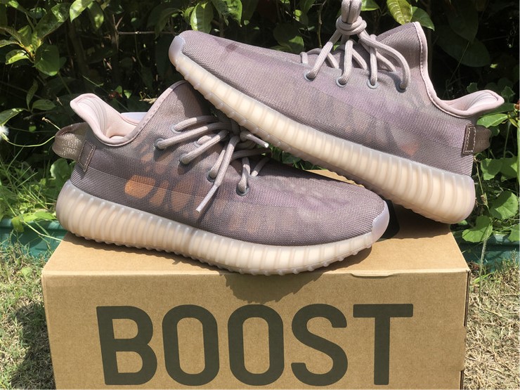 Yeezy Boost 350 Boost V2 Mono Mist