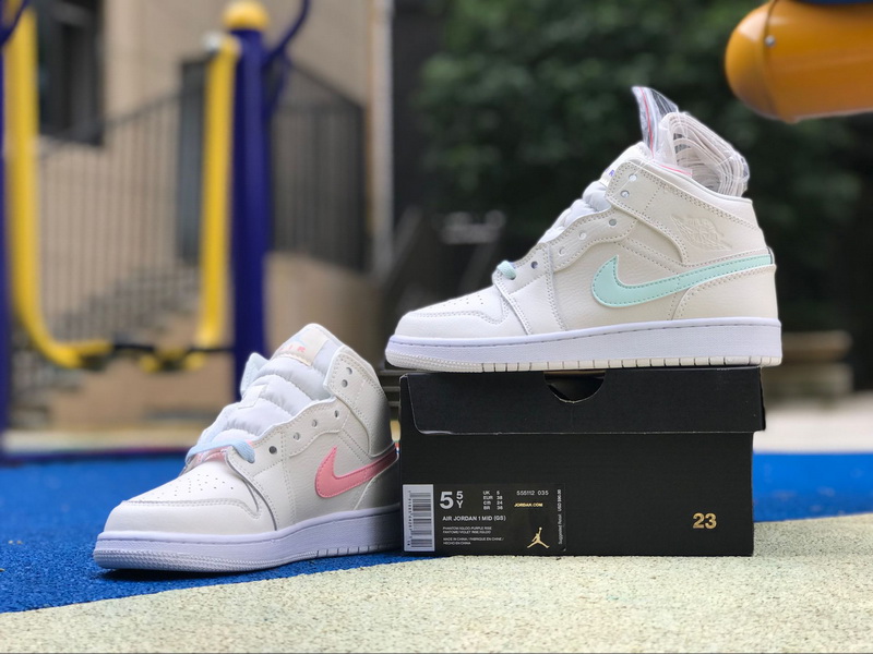 Air Jordan 1 GS Ret High SOH Beige