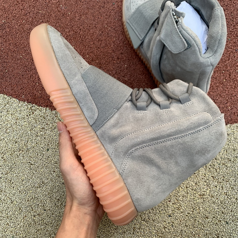 AD Yeezy 750 Boost Light Grey