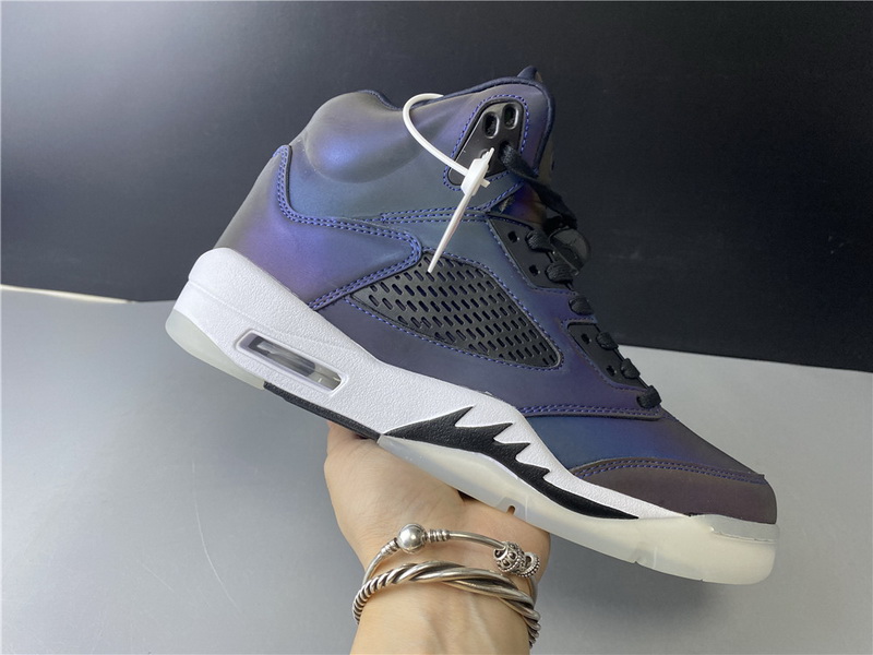 Air Jordan 5 WMNS “Oil Grey”