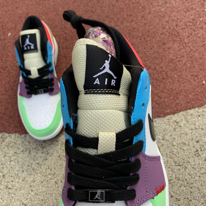 Air Jordan 1 Low shoes