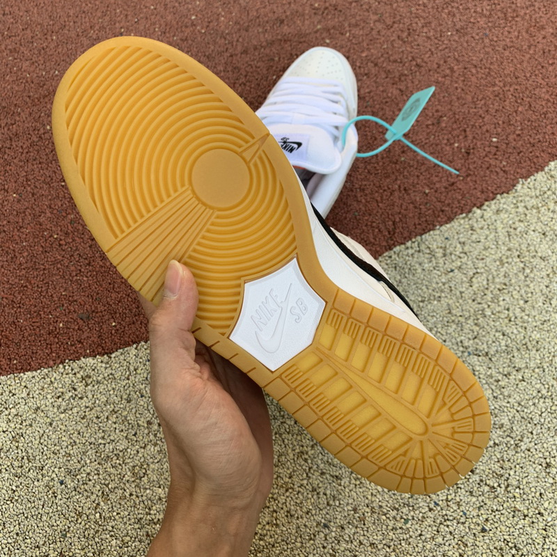 Nike SB Dunk Low PRO ISO