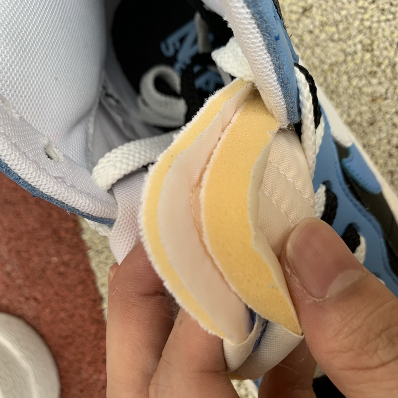 Nike Blazer Mid sacai White Black Legend Blue