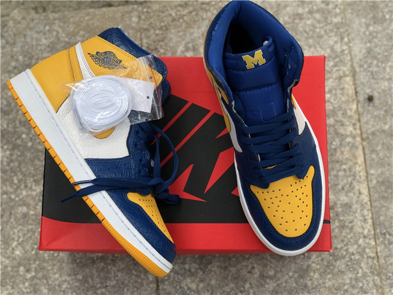 Air Jordan 1 “Michigan” PE