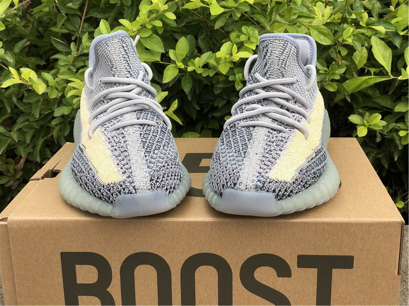 Yeezy Boost 350 V2 Ash Blue