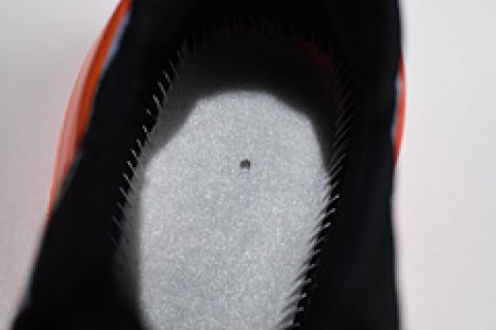 Nike AIR MAX 270 black orange