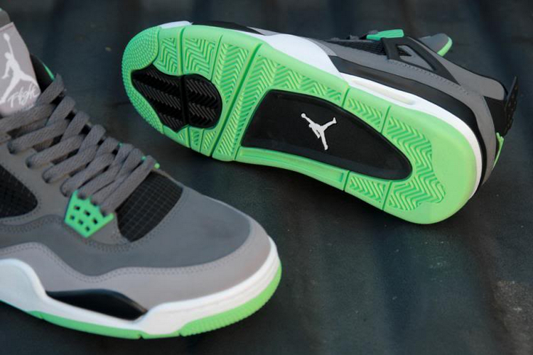 Air Jordan 4 Retro Green Glow