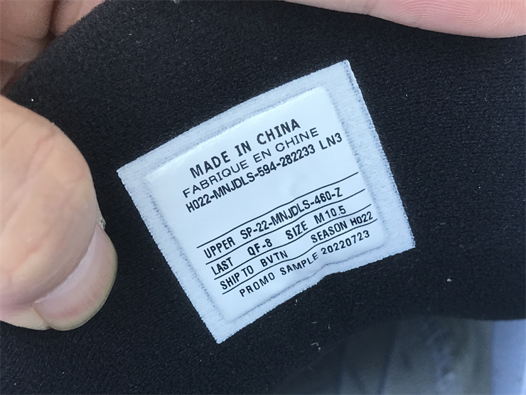 Air Jordan 3 Oregon White, Black and Green Ducks