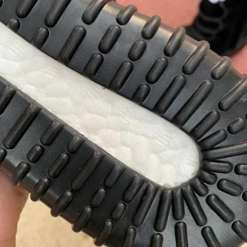 AD Yeezy 750 Boost “Black” Final Version