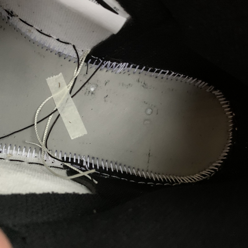 Air Jordan 1 Retro High OG “Bred Toe”