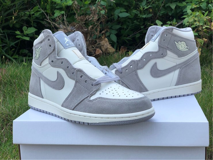 Air Jordan 1 “Grey White”
