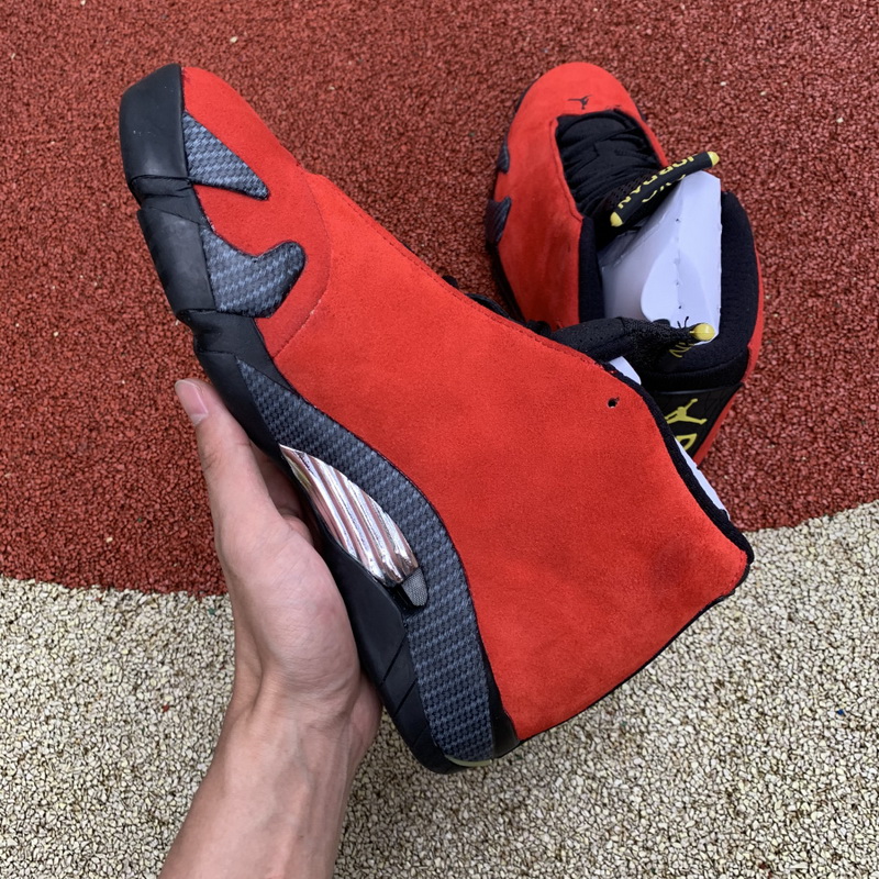 Air Jordan 14 “Ferrari”