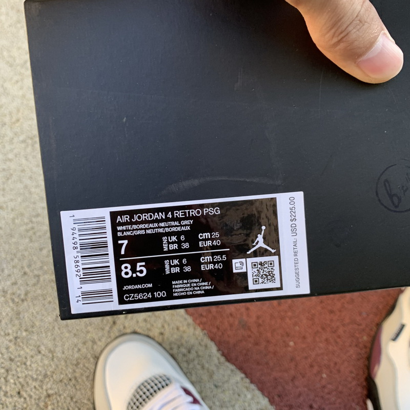 PSG x Air Jordan 4 Retro Paris Saint-Germain