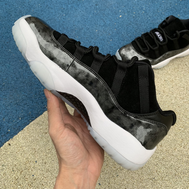Air Jordan 11 Low “Barons” GS
