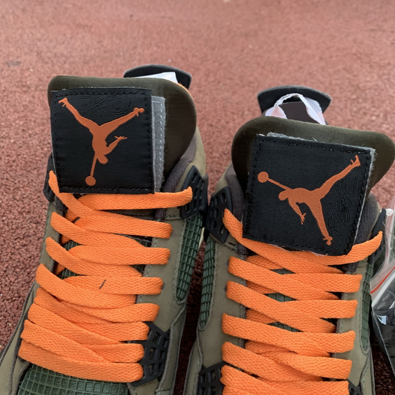 Air Jordan 4 Undefeated