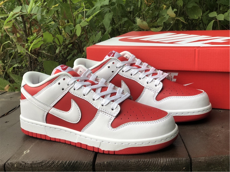 Nike Dunk Low University Red (2021)