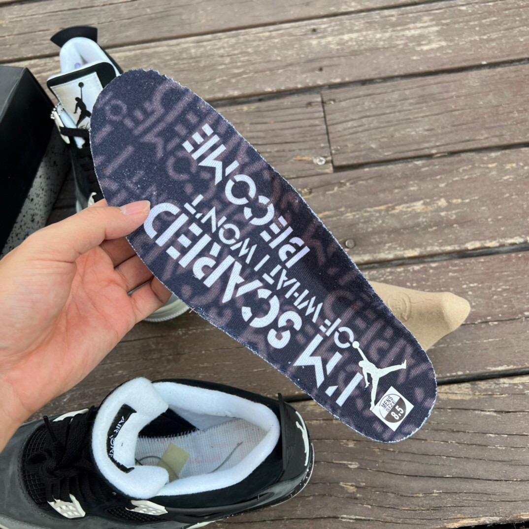 Air Jordan 4 Fear Pack