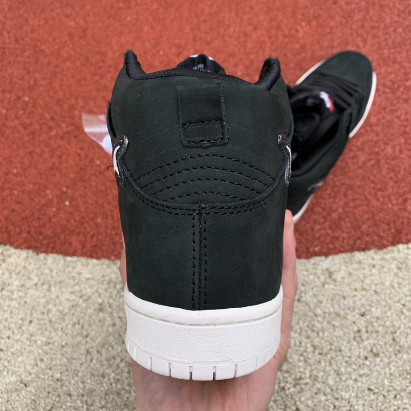 Nike SB Dunk High Oski Shark