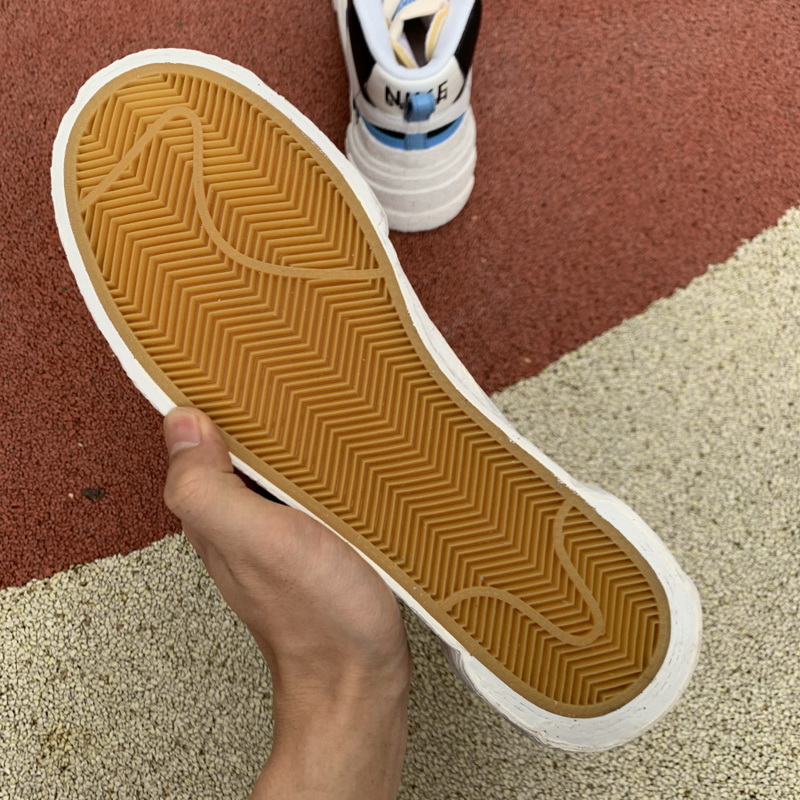 Nike Blazer Mid sacai White Black Legend Blue