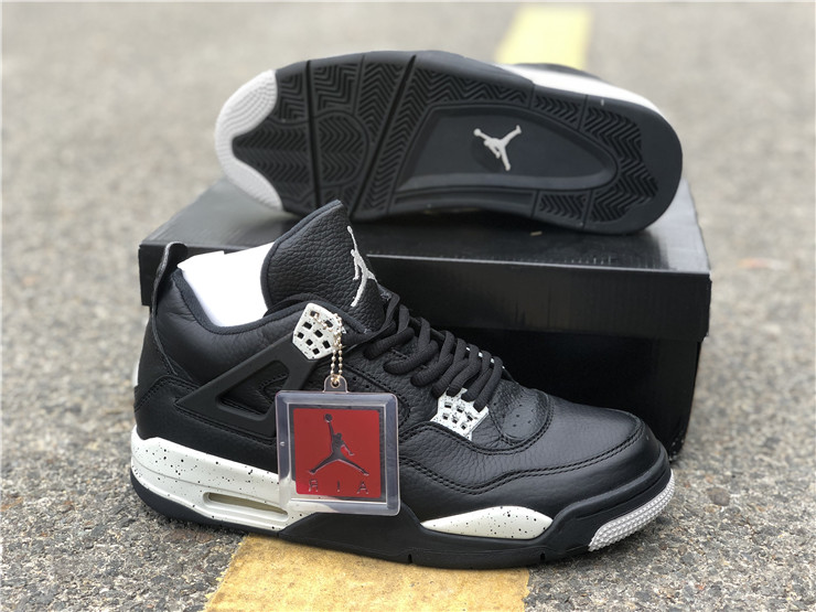 Air Jordan 4 Oreo