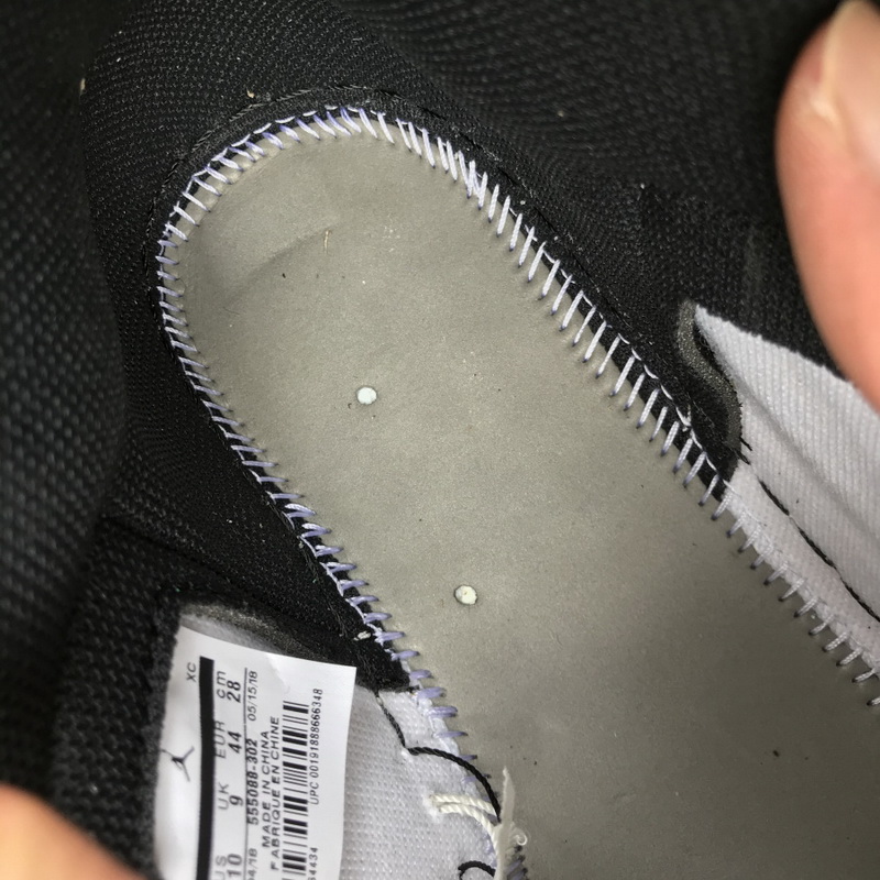 Air Jordan 1 High OG “Pine Green”