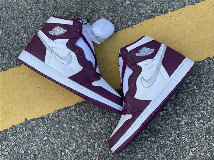 Air Jordan 1 Retro High OG 'Bordeaux'