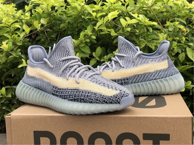 Yeezy Boost 350 V2 Ash Blue