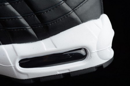 Nike mens Air Max 95