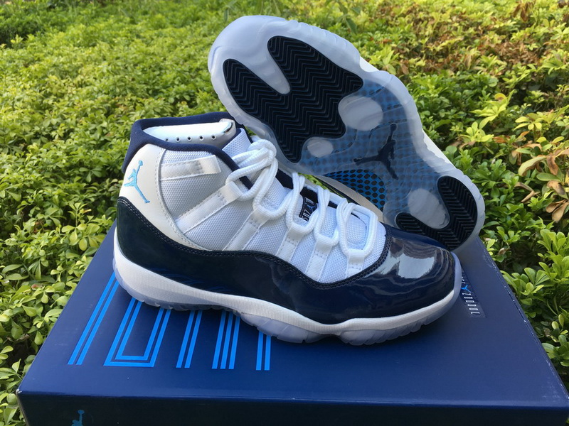 Air Jordan 11 “Midnight Navy”